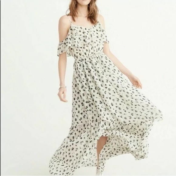 Abercrombie & Fitch Dresses & Skirts - XS Abercrombie & Fitch Maxi Dress Garden Wedding